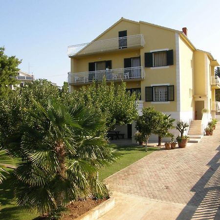 Villa Slavica 1 Vodice Exteriör bild