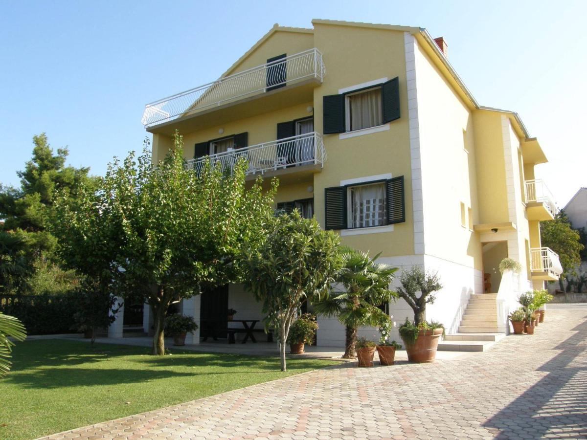 Villa Slavica 1 Vodice Exteriör bild