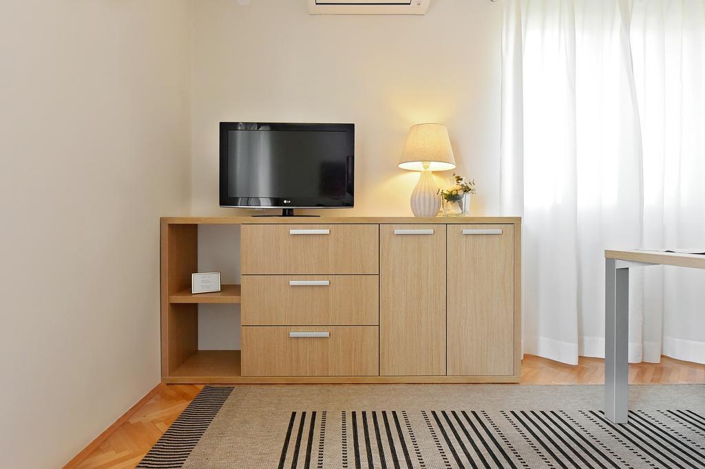 Villa Slavica 1 Vodice Exteriör bild