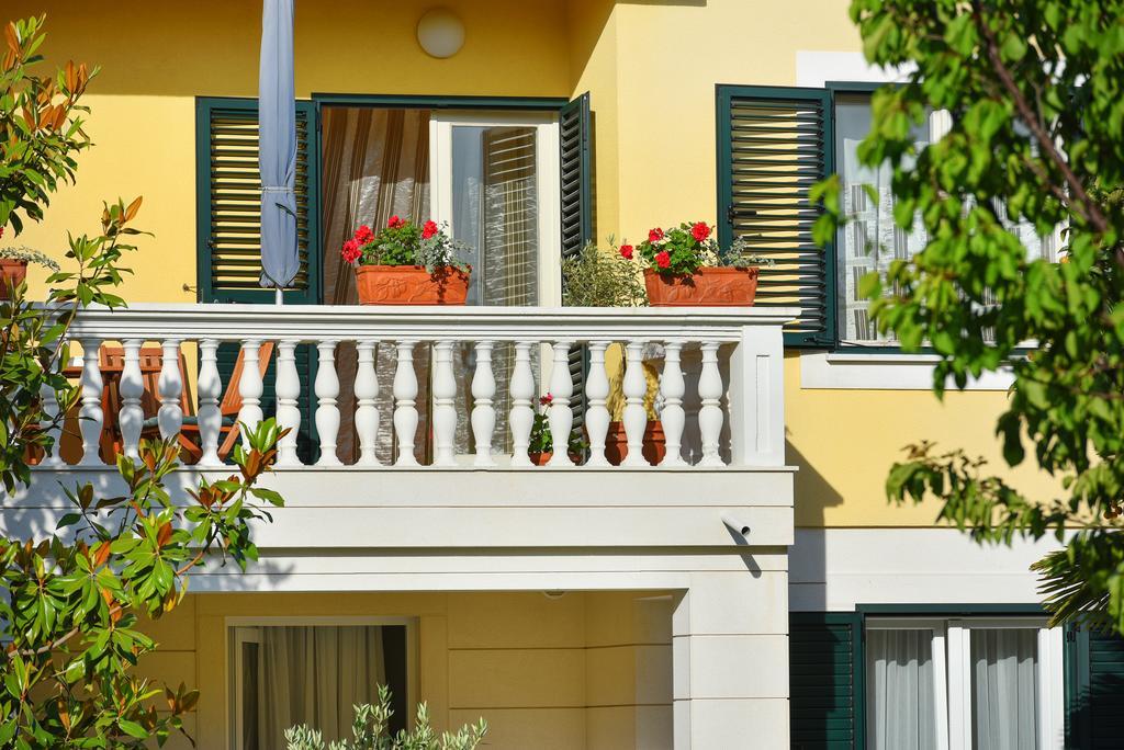 Villa Slavica 1 Vodice Exteriör bild