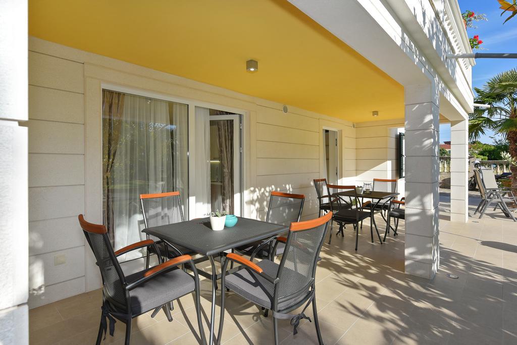 Villa Slavica 1 Vodice Exteriör bild